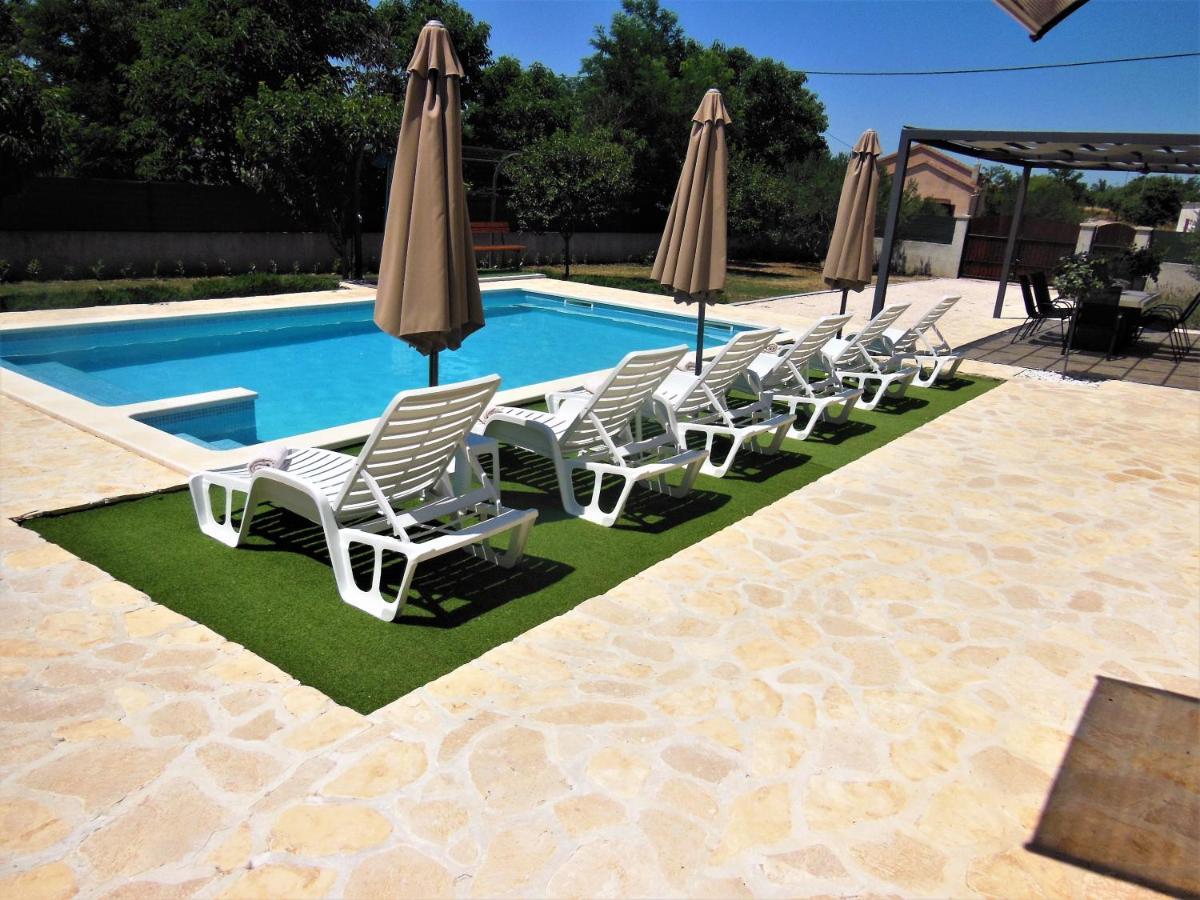Holiday Home Tuta Polaca Εξωτερικό φωτογραφία